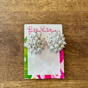 NEW Lilly Pulitzer Pearl Cluster Earrings White and Gold Statement NWT